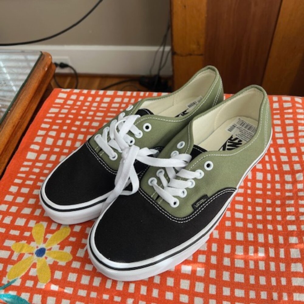 Vans "Samples Not For Resale Rare Multicolor Men’s sz 9 Women's 10.5 NEW